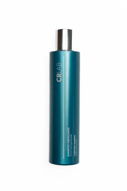 Sanitizing Shampoo - 200 ml bottle